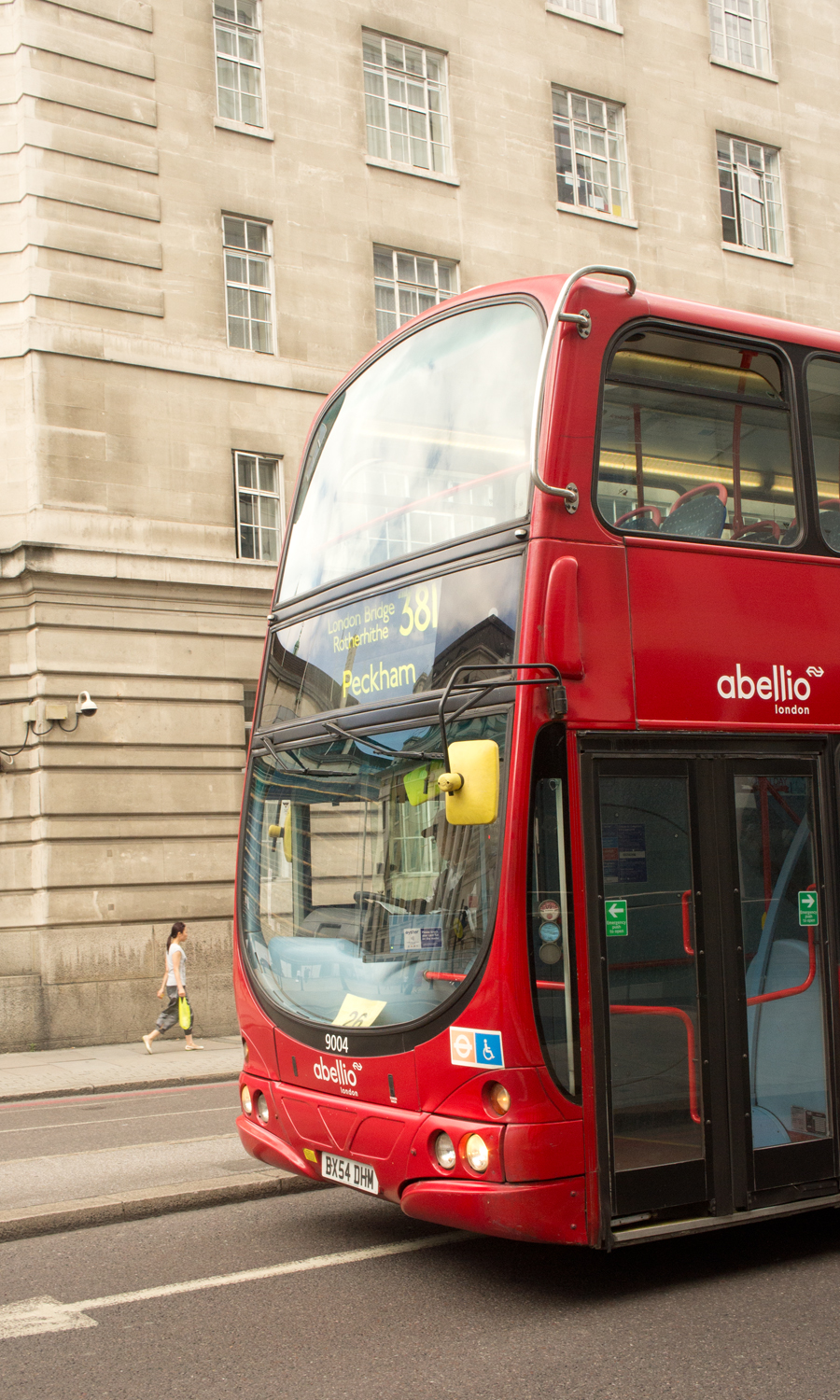 2014-europe-london-bus