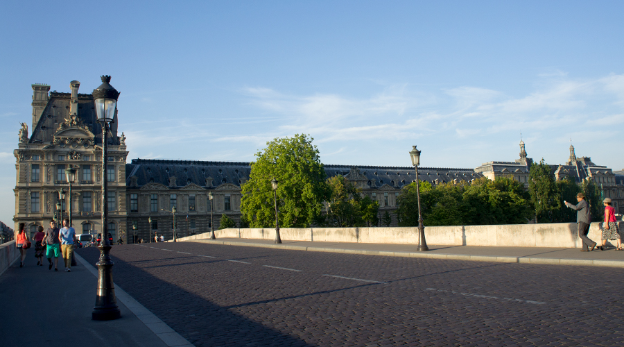 2014-palais-du-louvre-from-pont-royal-bridge-paris-france-02