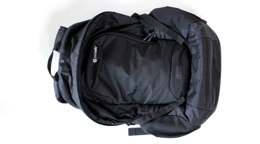 silentlyfree-travel-tips-backpack-01